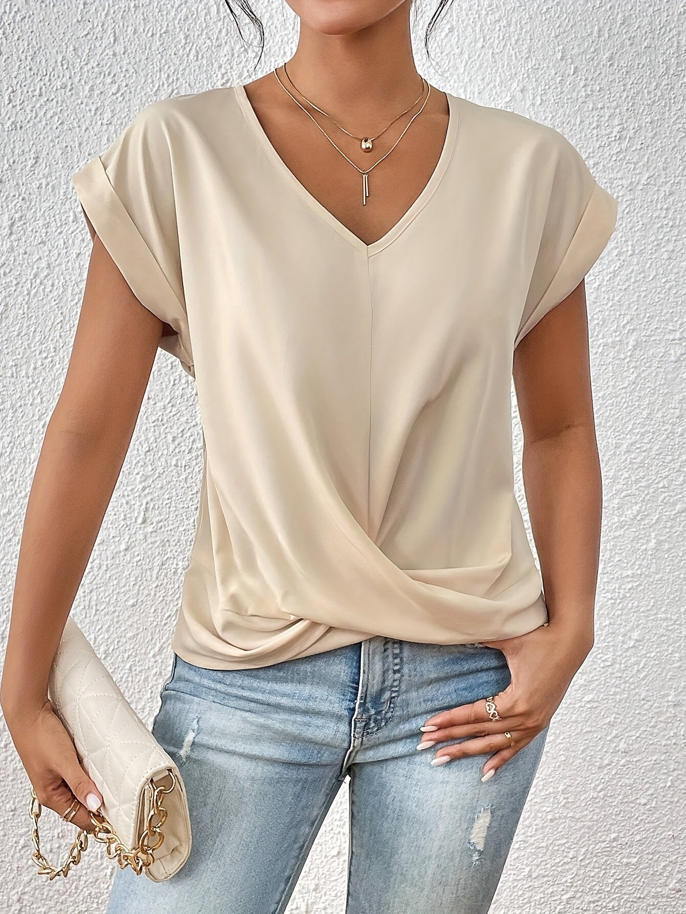Kathrina | V-Neck Twist Front Top
