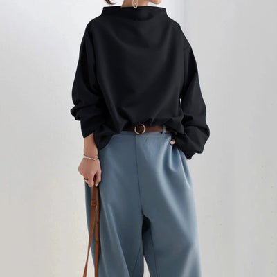 Lola - Elegant Jumper